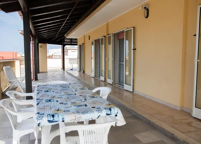 Attico Smeraldo Apartment *